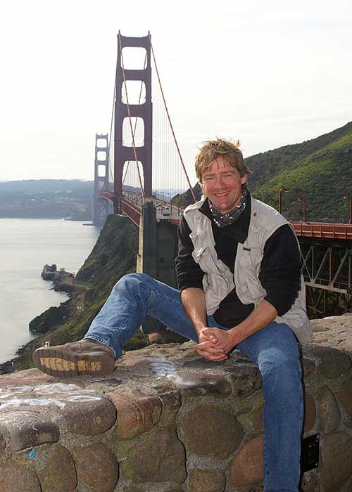 Erik Tanghe in front of Golden Gate Bridge